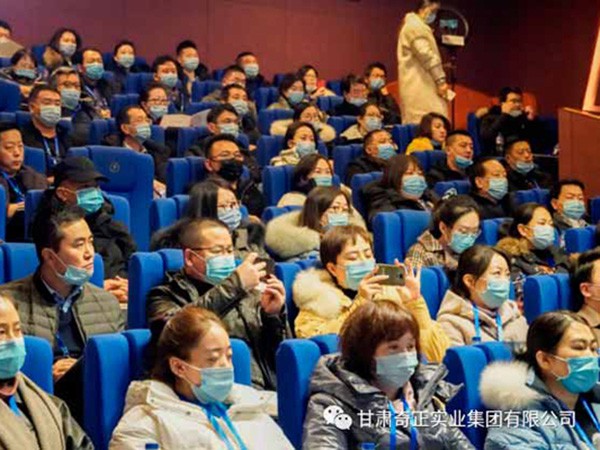 甘肃省第二届文创人员创业训练营学员参观ks凯时官网马家窑彩陶文化幼镇