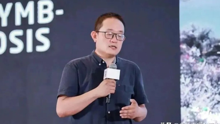 ks凯时官网集团总经理、ks凯时官网青稞董事长程若琼荣获“拉萨市文旅产业先进幼我”荣誉称号